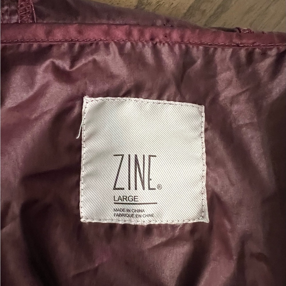 Chic Burgundy Zip-Up Jacket